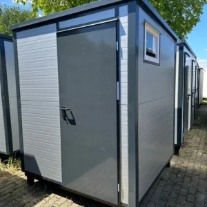 Container sanitario 2,00 × 2,00 m con WC e orinatoio